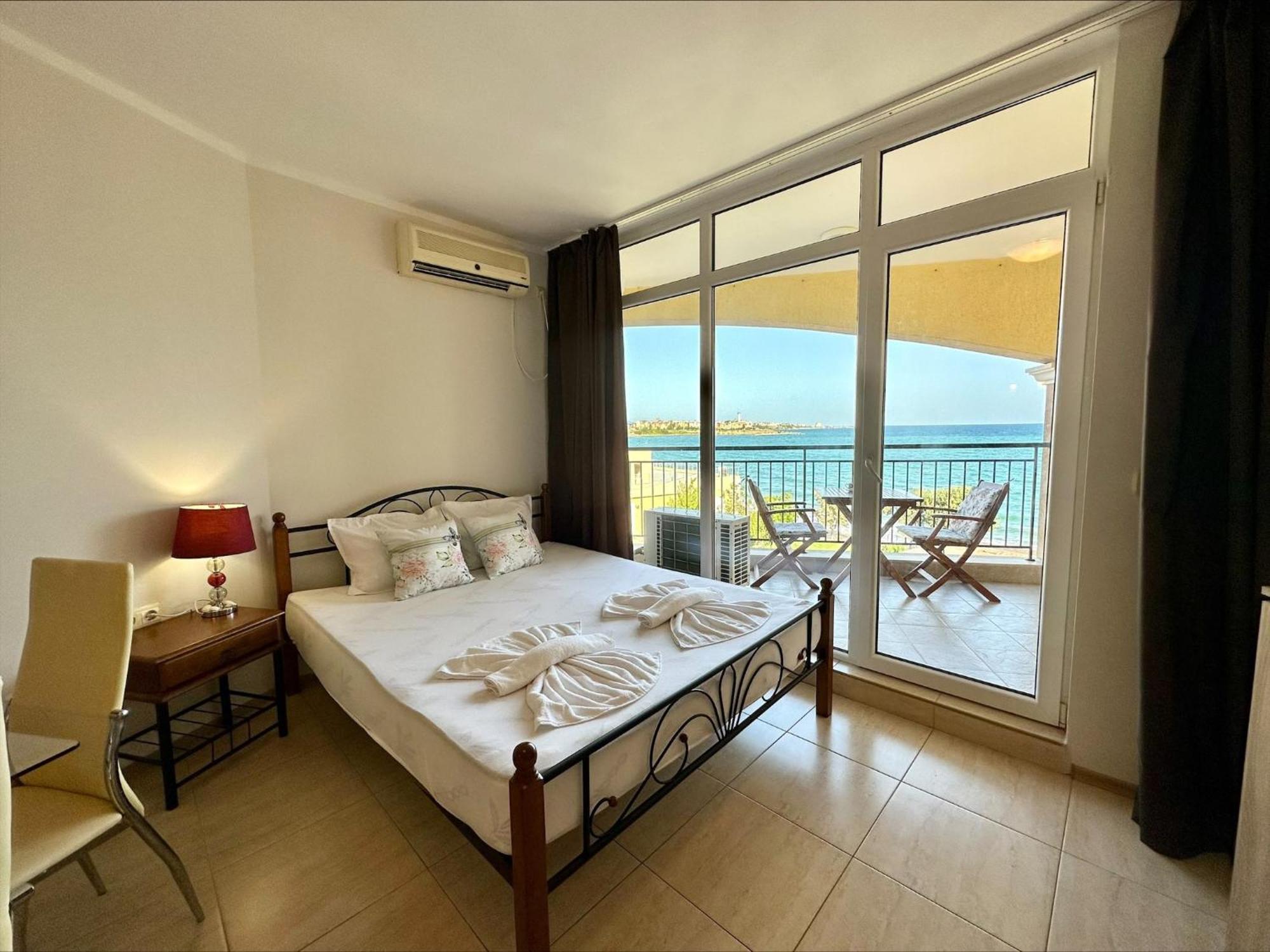 Menada Grand Resort Apartments Aheloj Szoba fotó